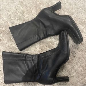 Hush Puppies Black Leather Mid Calf heeled boots Ladies